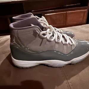 Jordan 11 retro cool Grey (2021) used Mens size 11 1/2
